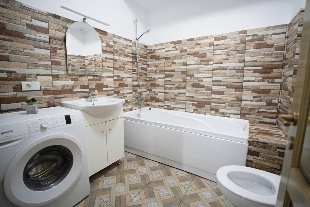 Alex 2 Apartament Ясси Екстер'єр фото